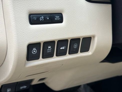 Used 2019 Nissan Murano SL w/ SL Technology Package FWD image 23