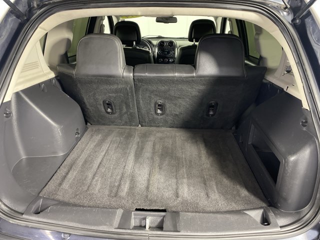 Used 2014 Jeep Compass Latitude AWD/4WD image 28