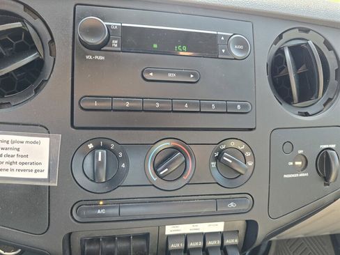 Used 2008 Ford F350 XL image 18