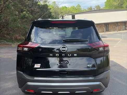 Used 2023 Nissan Rogue SL w/ SL Premium Package image 8