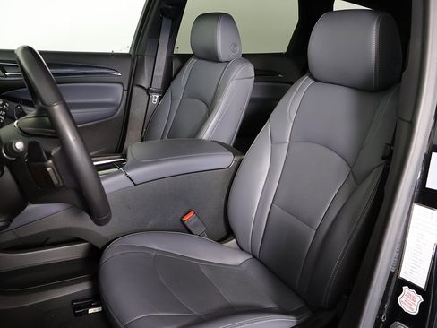 Used 2024 Buick Enclave Premium image 30