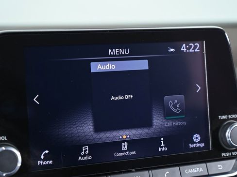 Used 2023 Nissan Rogue SV w/ SV Premium B Package image 15