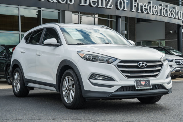 Used 2018 Hyundai Tucson SEL Plus w/ Cargo Package FWD image 1