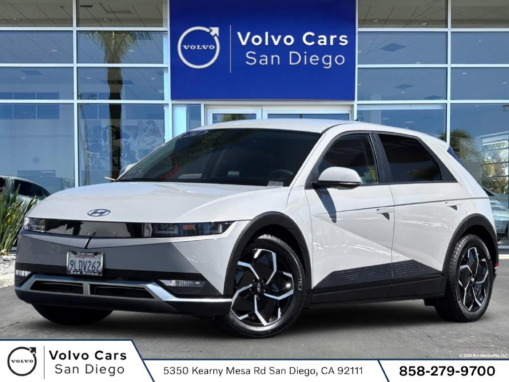 Used 2024 Hyundai Ioniq 5 SEL RWD image 1