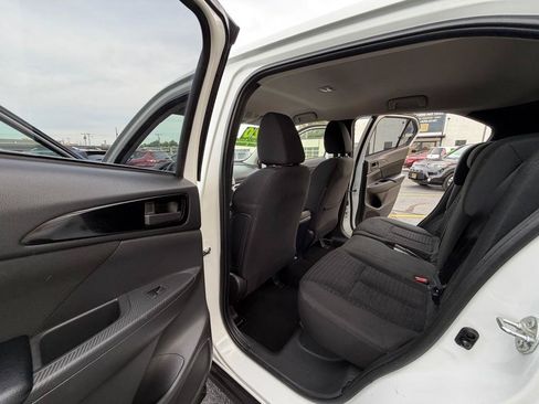 Used 2020 Mitsubishi Eclipse Cross ES FWD image 11
