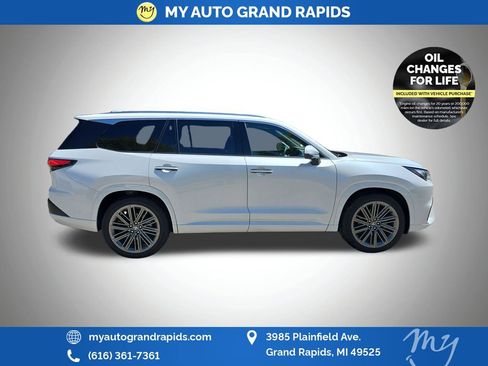 Used 2026 Lexus TX 350 AWD w/ Technology Package image 8