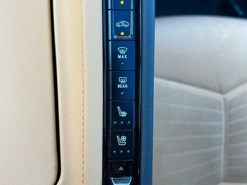 Used 2024 Chevrolet Corvette Stingray Preferred Cpe RWD image 28