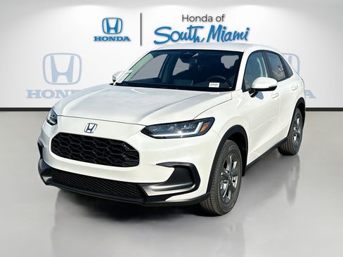 New 2026 Honda HR-V LX image 3