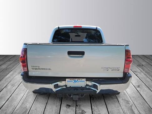Used 2009 Toyota Tacoma PreRunner RWD image 4