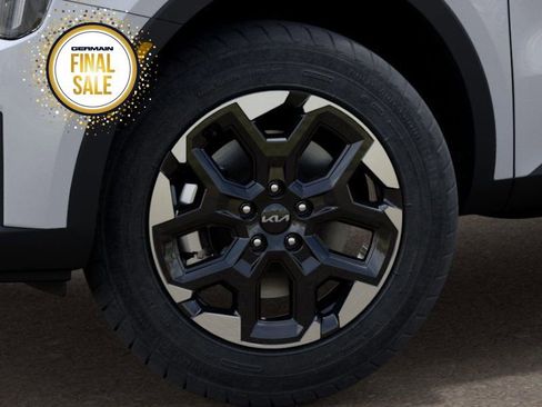 New 2025 Kia Sorento S image 10