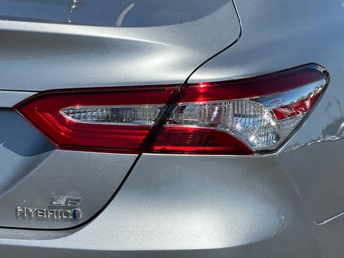 Used 2020 Toyota Camry LE FWD image 30