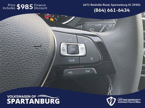 Used 2021 Volkswagen Tiguan SE image 21