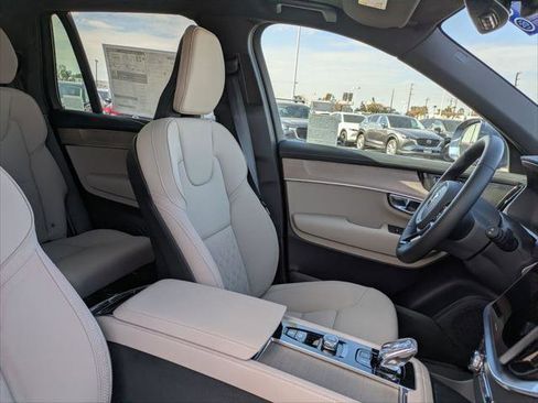 New 2026 Volvo XC90 B6 Plus w/ Protection Package Premier image 14