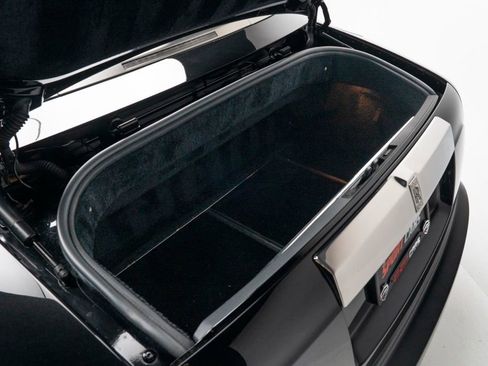 Used 2010 Rolls-Royce Phantom Drophead Coupe RWD image 52