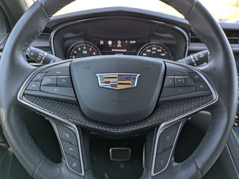 Certified 2024 Cadillac XT5 Sportv w/ Technology Package image 26