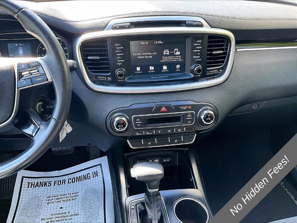 Used 2019 Kia Sorento AWD w/ LX Convenience Package image 6