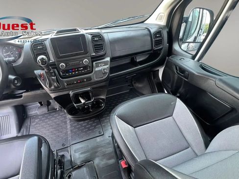 Used 2025 RAM ProMaster 2500 w/ Convenience Group FWD image 21