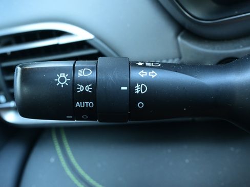 Certified 2024 Subaru Outback Onyx Edition XT AWD/4WD image 28