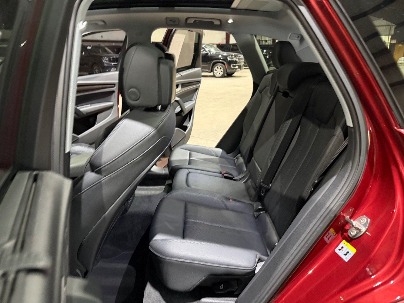 Used 2018 Audi Q5 2.0T Premium Plus w/ Premium Plus Package AWD/4WD image 17