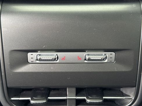 Used 2024 Lincoln Nautilus Reserve w/ Equipment Group 202A image 22