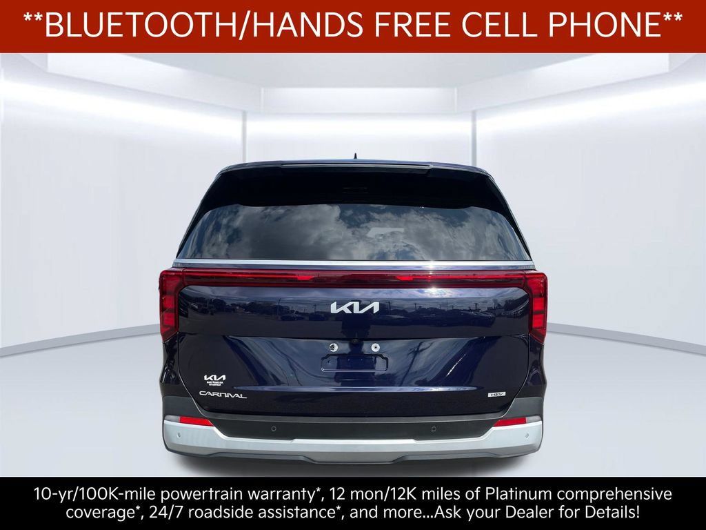 Certified 2026 Kia Carnival LXS FWD image 5