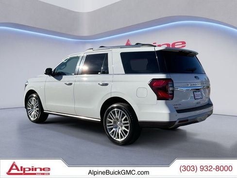 Used 2024 Ford Expedition Limited image 3