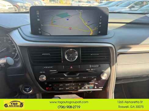 Used 2020 Lexus RX 450hL AWD w/ Premium Package image 12