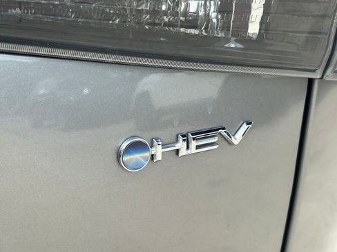 Used 2025 Toyota Highlander Platinum AWD/4WD image 15