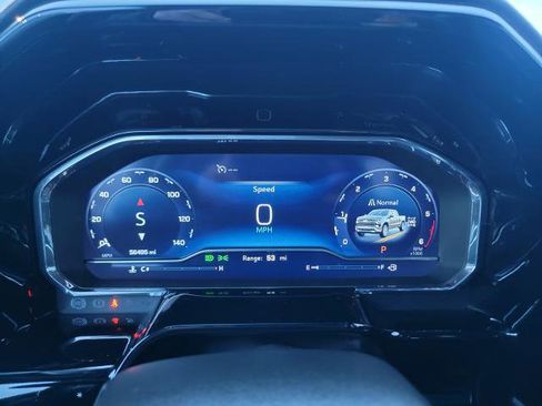 Used 2023 Chevrolet Silverado 1500 LT w/ Convenience Package II image 22