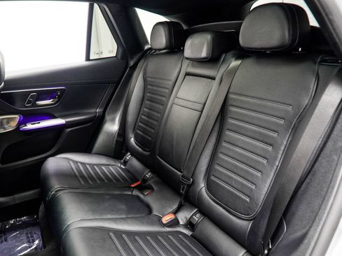 Used 2023 Mercedes-Benz GLC 300 4MATIC image 44