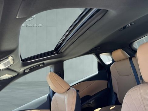 Certified 2025 Lexus RX 350 Premium w/ Convenience Package image 27