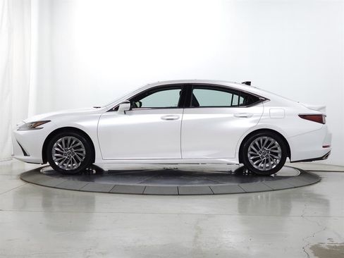 Used 2021 Lexus ES 350 w/ Accessory Package 2 image 4
