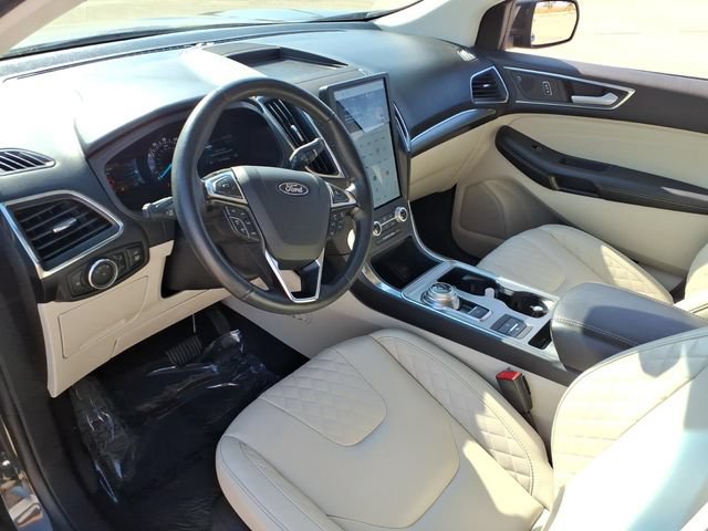 Used 2024 Ford Edge Titanium AWD/4WD image 11