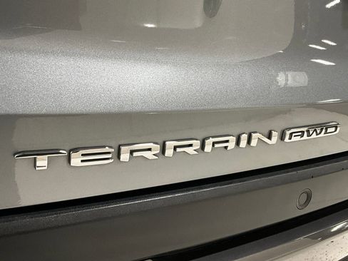 Used 2025 GMC Terrain Elevation AWD/4WD image 29