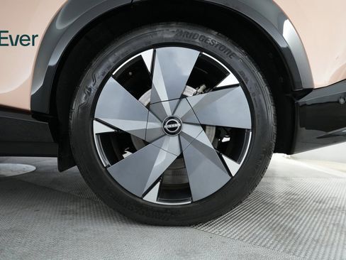 Used 2023 Nissan Ariya PLATINUM+ e-4ORCE image 19