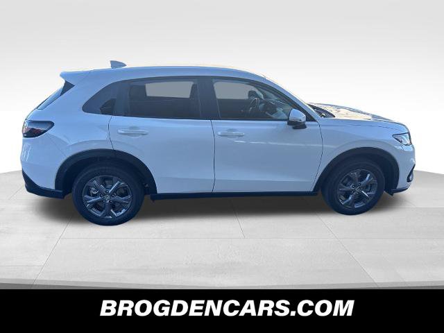 New 2027 Honda HR-V LX image 2