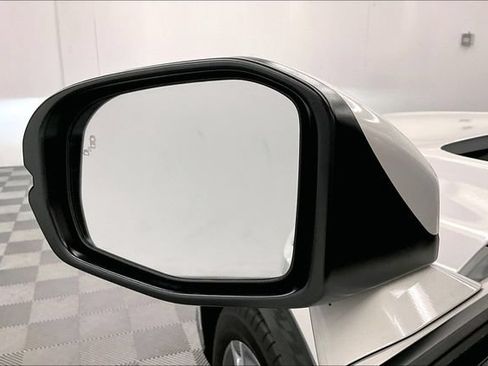 Used 2025 Acura ADX FWD image 37