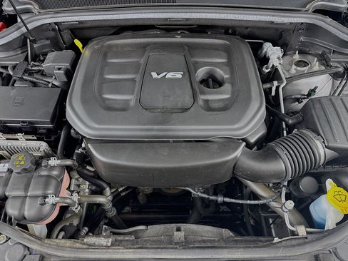 Used 2017 Jeep Grand Cherokee Limited AWD/4WD image 31