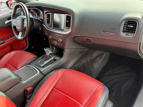 Used 2016 Dodge Charger SXT w/ AWD Premium Group image 21