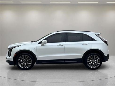 Used 2020 Cadillac XT4 Sport AWD/4WD image 2
