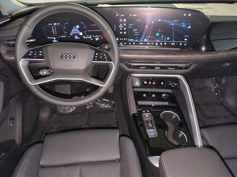 New 2025 Audi Q5 Premium Plus image 15