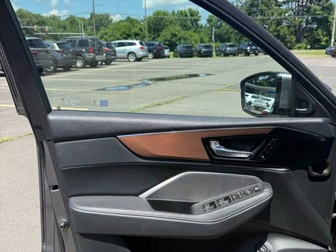 Used 2022 Acura MDX SH-AWD image 8