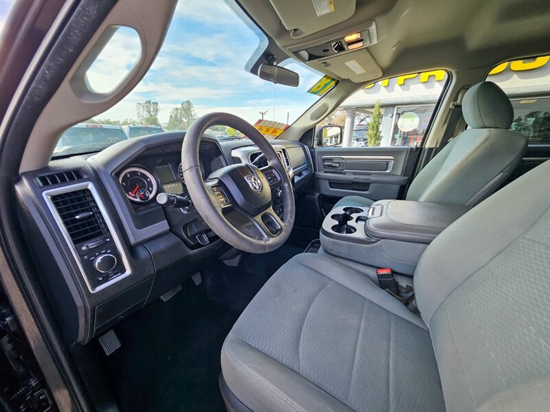 Used 2018 RAM 2500 SLT AWD/4WD image 18