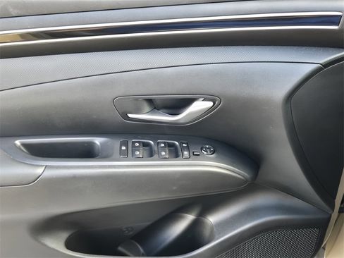 Certified 2023 Hyundai Santa Cruz SEL Premium image 30