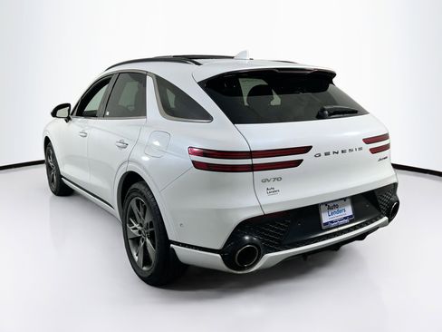 Used 2023 Genesis GV70 3.5T Sport w/ Sport Advanced Package image 7