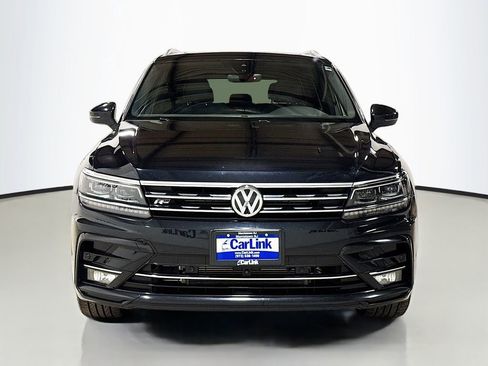 Used 2019 Volkswagen Tiguan SEL Premium R-Line image 2