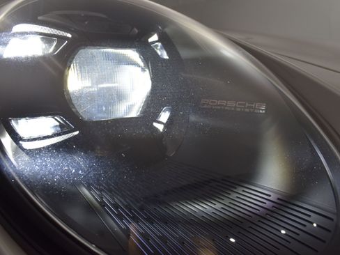 Used 2023 Porsche 911 Carrera S image 19