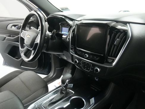 Used 2022 Chevrolet Traverse LT AWD/4WD image 29
