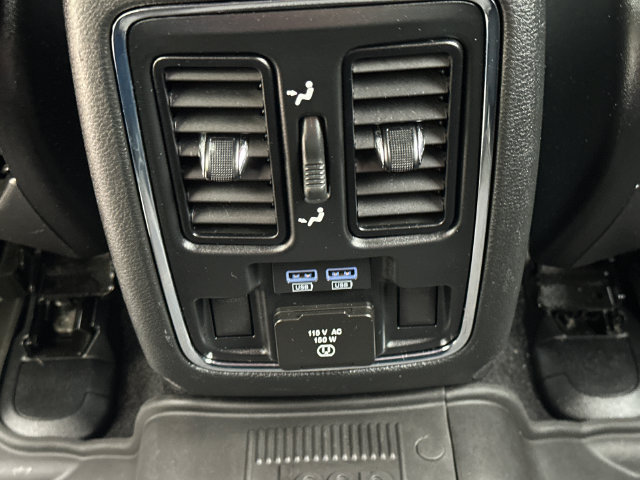 Used 2021 Jeep Grand Cherokee Limited AWD/4WD image 19