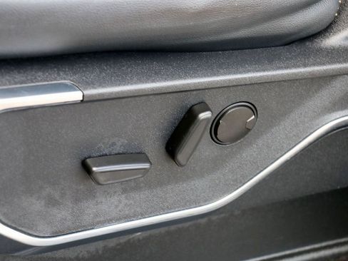 Certified 2024 Ford F150 Lariat w/ FX4 Off-Road Package image 23